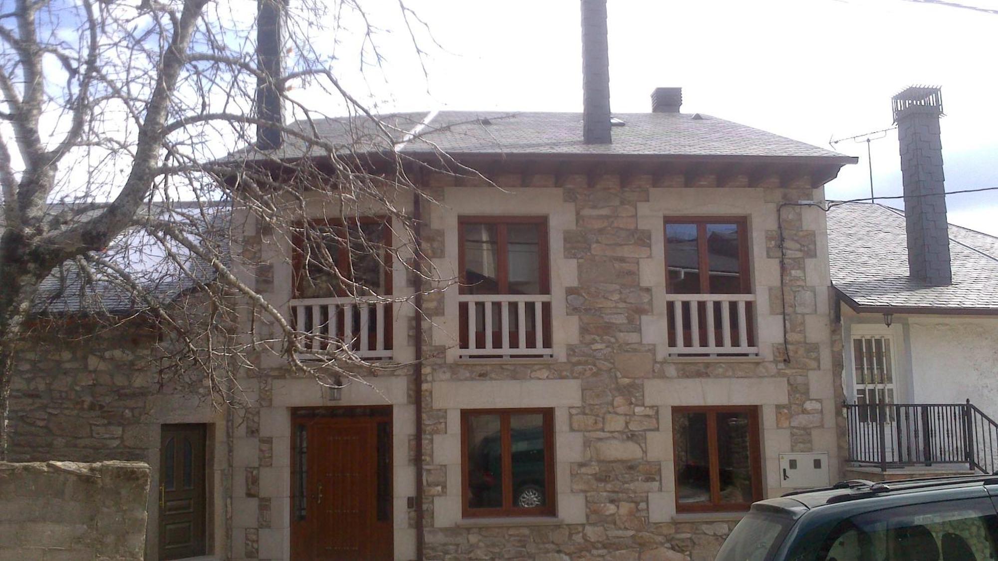 Villa Casa Rustica Cesar à Lubián Extérieur photo